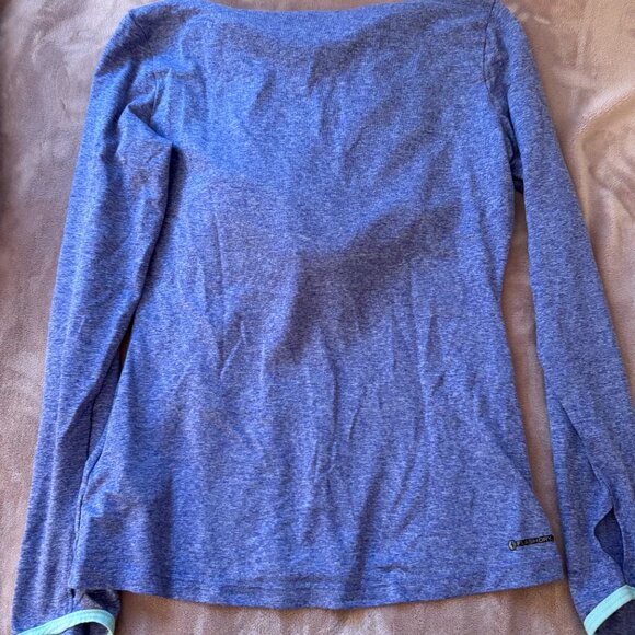 The North Face TNF Long Sleeve Hooded Base Layer Mint and Purple - Picture 6 of 7